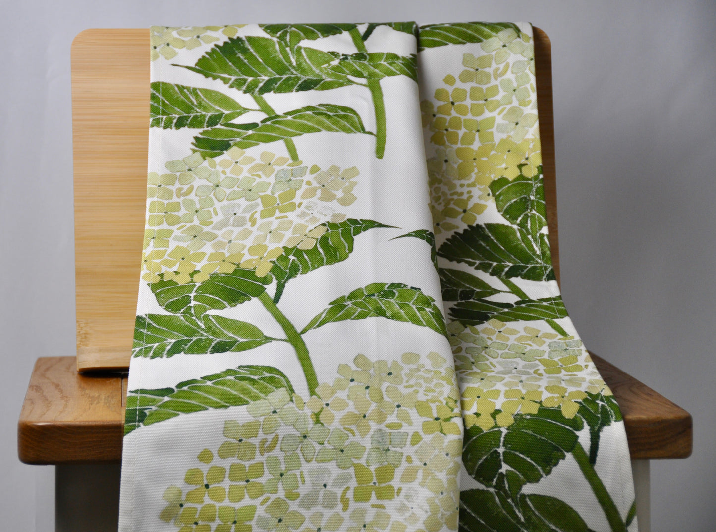 Hydrangea Botanical - Handcrafted Cotton Tea Towel